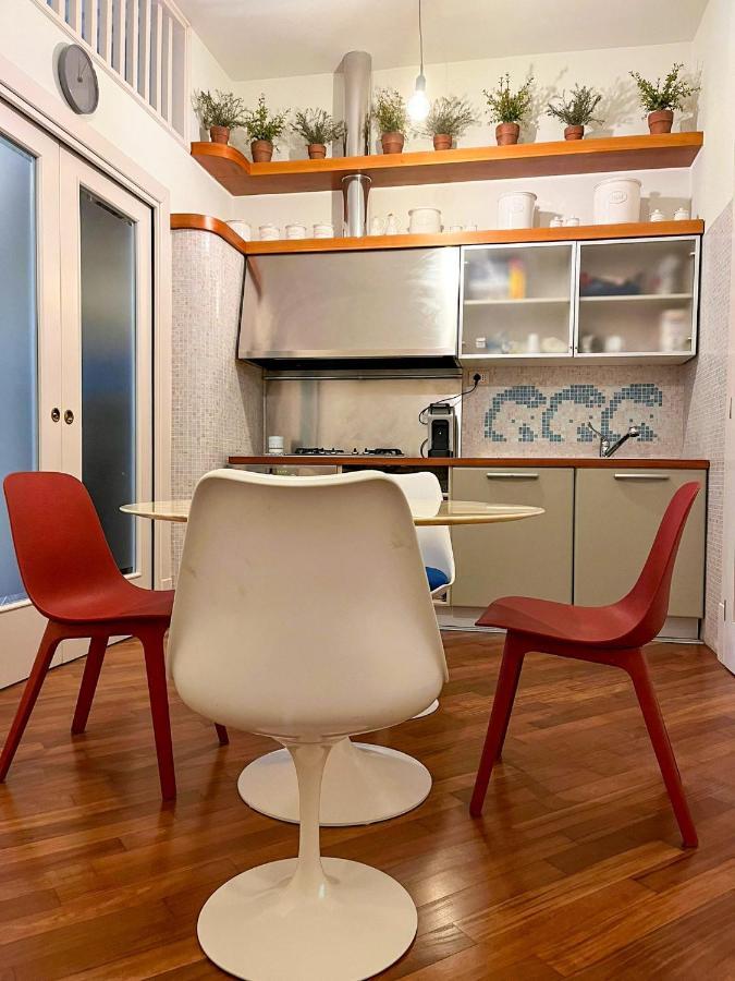 Chez Marie Napoliアパートメント エクステリア 写真